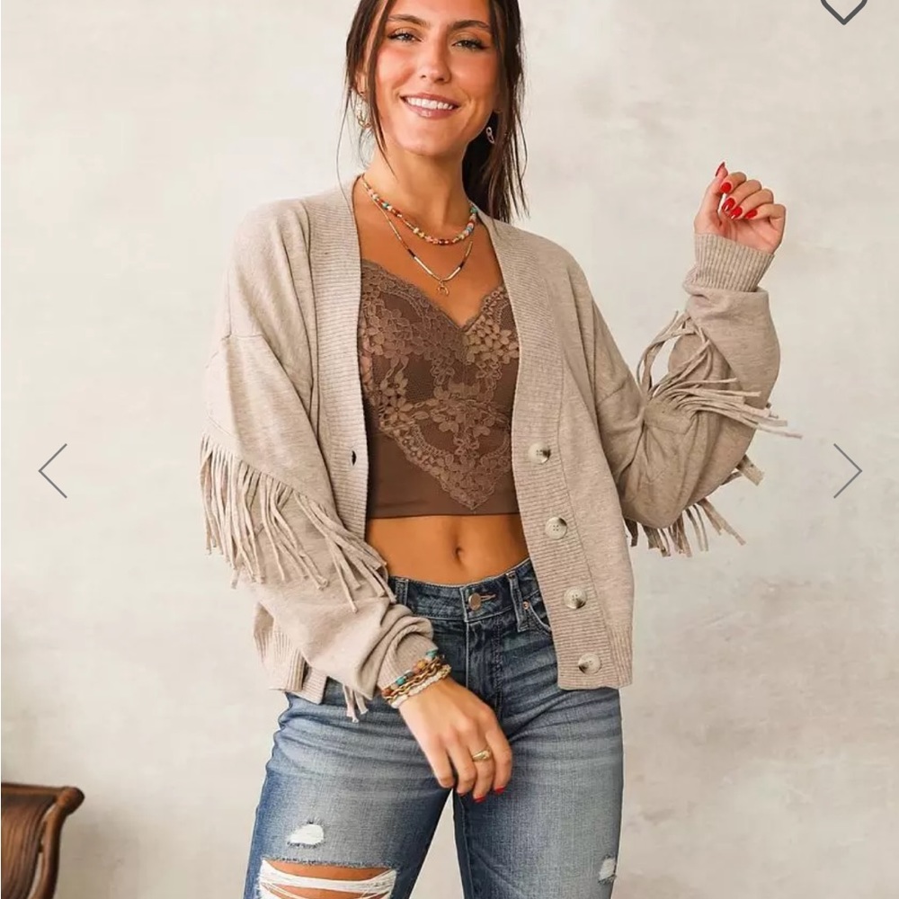 Fringe sweater